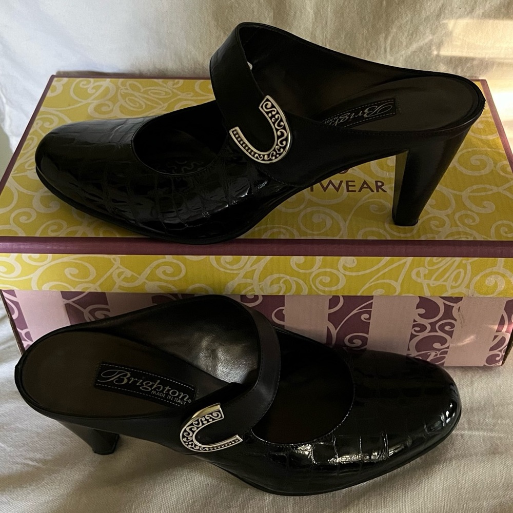 Brighton Black Heels like new condition. Size 7N - Picture 2 of 5